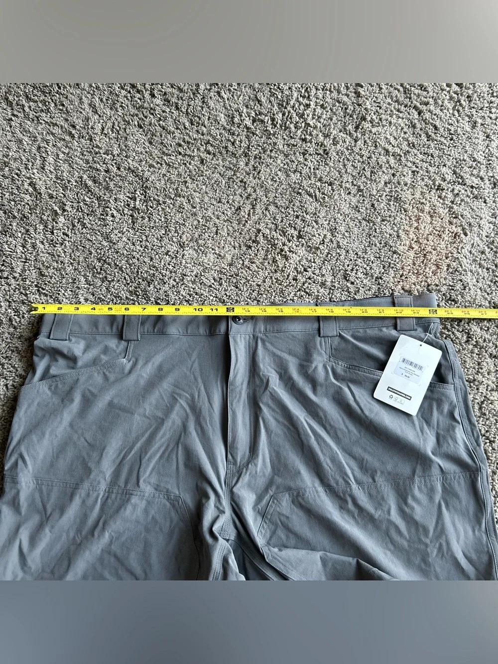 $89 NWT Duluth Trading Armachillo Shorts Mens 48x9 Gray Flex Standard Fit Cargo